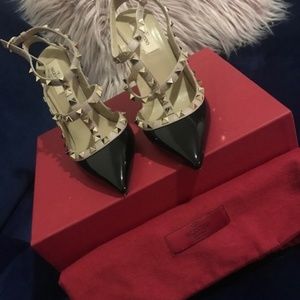 Valentino Rock Studs (Black)